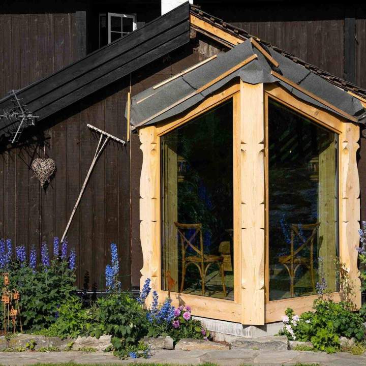 Agrandissons votre espace de vie avec une extension de maison personnalisée.